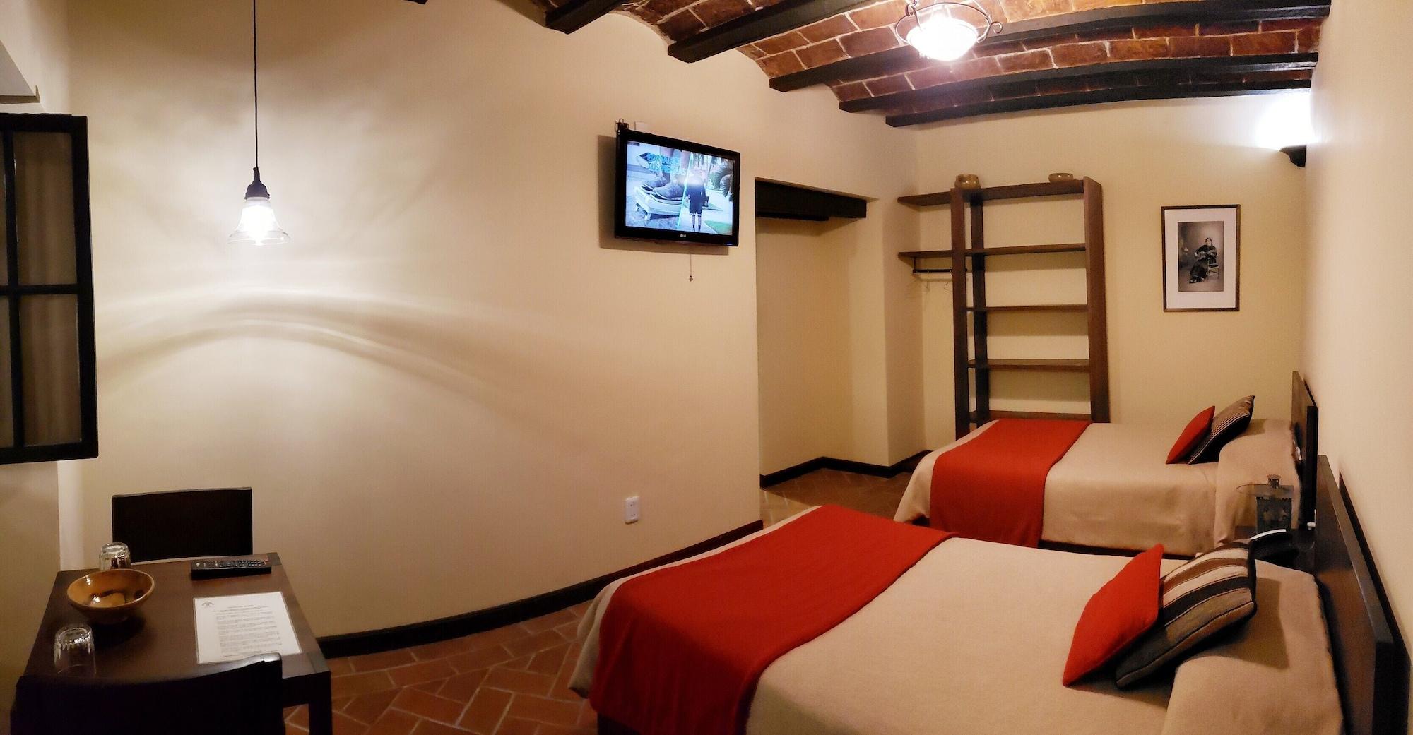 Hotel Naira La Paz Exterior photo
